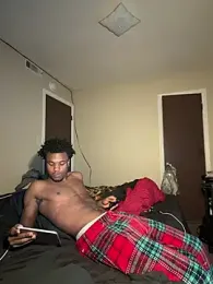 Bigdicktrick227 — webcam model online on stripchat