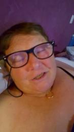 gourmande63 — webcam model online on cam4