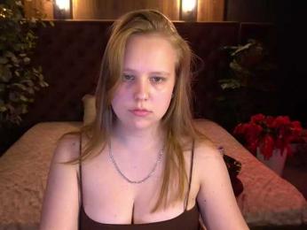 CrystallPaws — Bongacams stream photo (May 2026)