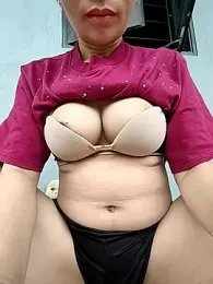 pitty_mymi — Stripchat stream photo (Aug 2026)