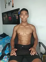 Demiansteven2 — Stripchat stream photo (Jun 2026)