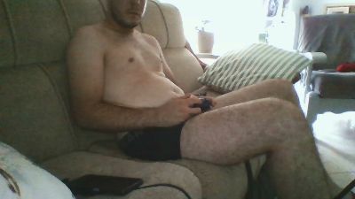 alexxro19 — webcam model online on cam4