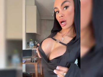Maria_Magdaleena — webcam model online on bongacams