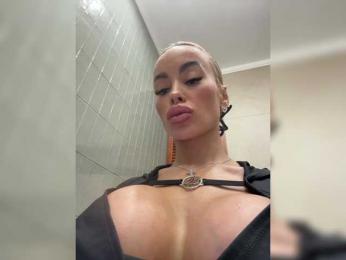Maria_Magdaleena — webcam model online on bongacams