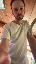 XBEAR001 — Cam4 stream photo (May 2026)