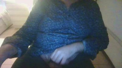 Bomberino84 — webcam model online on cam4