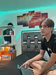 Alex_and_Fabian — webcam model online on stripchat