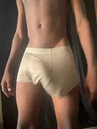 elstallione — webcam model online on stripchat