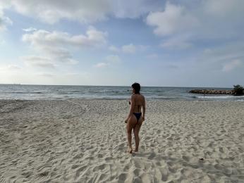 CrissRusso — webcam model online on livejasmin