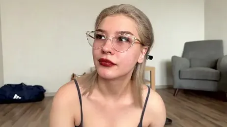 Love_plat1na — Stripchat stream photo (Apr 2026)