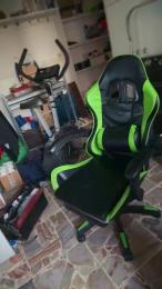 lunghibiondi — webcam model online on cam4