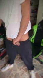 lunghibiondi — webcam model online on cam4