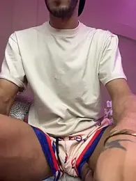 Yassir-xxxl — webcam model online on stripchat