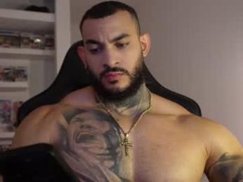 jackson__cottonwood — webcam model online on chaturbate