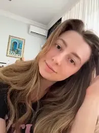 curvyflawless — Stripchat stream photo (May 2026)