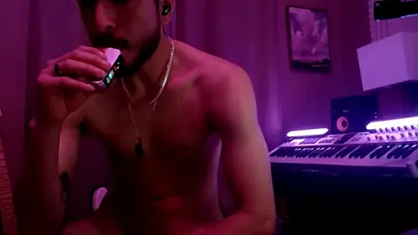 psil0cyb0rg — Stripchat stream photo (Jul 2026)