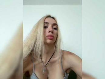 SnakeTina — Bongacams profile photo