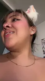 NinaValencia_ — Stripchat stream photo (Apr 2026)