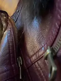 nide-laoshi — webcam model online on stripchat