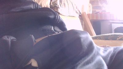 varoniberico4 — webcam model online on cam4