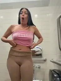 annablisss — Stripchat stream photo (Apr 2026)