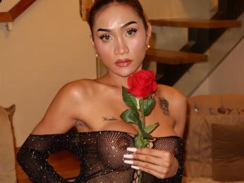 MarigonaCarolina — webcam model online on livejasmin