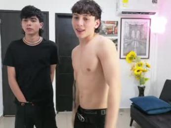 masters_sexx — webcam model online on chaturbate