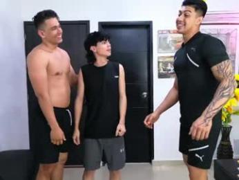 masters_sexx — webcam model online on chaturbate