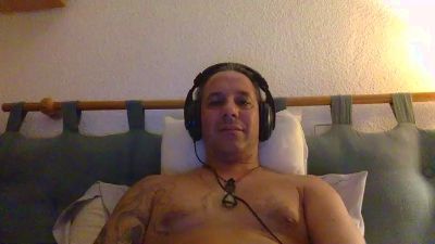 Mousetau — webcam model online on cam4