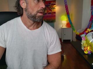Robert Smiley — webcam model online on flirt4free