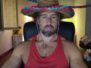 Robert Smiley — webcam model online on flirt4free