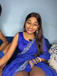 Sweet-priyaa — Stripchat stream photo (Aug 2026)