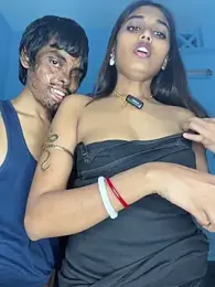 Sweet-priyaa — Stripchat stream photo (Aug 2026)