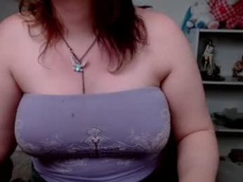 krystalsyxx — webcam model online on chaturbate