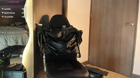 Dimitri_Bass — Stripchat stream photo (Apr 2026)