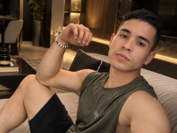 DarellGomez — livejasmin