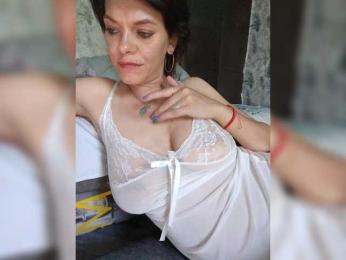 Lois-Lorrie — bongacams