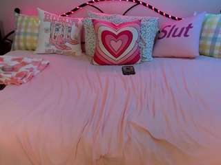 koramarina — webcam model online on camsoda