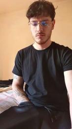 WetDream20 — webcam model online on cam4