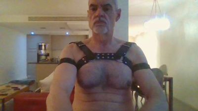 tiote48 — Cam4 stream photo (Apr 2026)