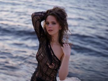 CristinaRous — Livejasmin stream photo (Mar 2025)