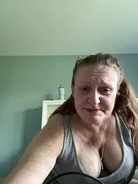 Kellilyn10 — stripchat