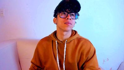 Akaza_ — webcam model online on cam4