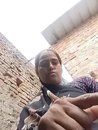Radhika97A — Stripchat stream photo (Aug 2026)