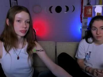 khloebeauty — webcam model online on chaturbate