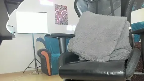 marioslim — webcam model online on stripchat