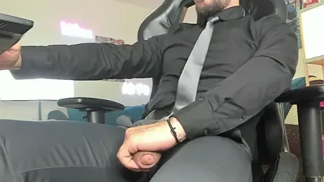 marioslim — webcam model online on stripchat