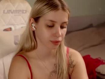ho1yh01e — Chaturbate stream photo (Sep 2026)