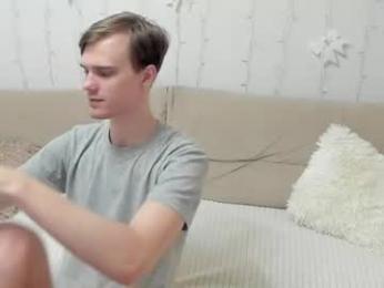 yueslang — Chaturbate stream photo (Jun 2026)