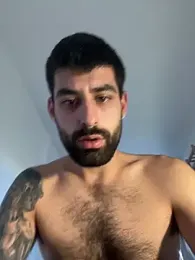 jonnibravo97 — webcam model online on stripchat